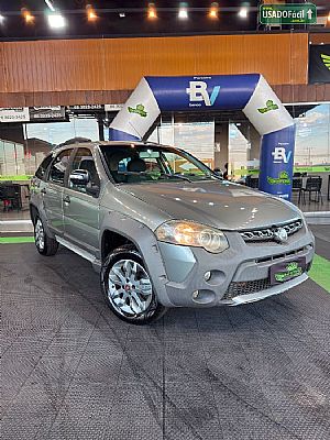 Palio Weekend Adventure Locker 1.8 Flex 2013/2014 em Rondonópolis - MT