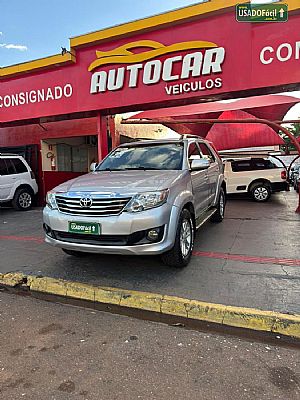 Toyota hilux SW4 2.7 automático flex