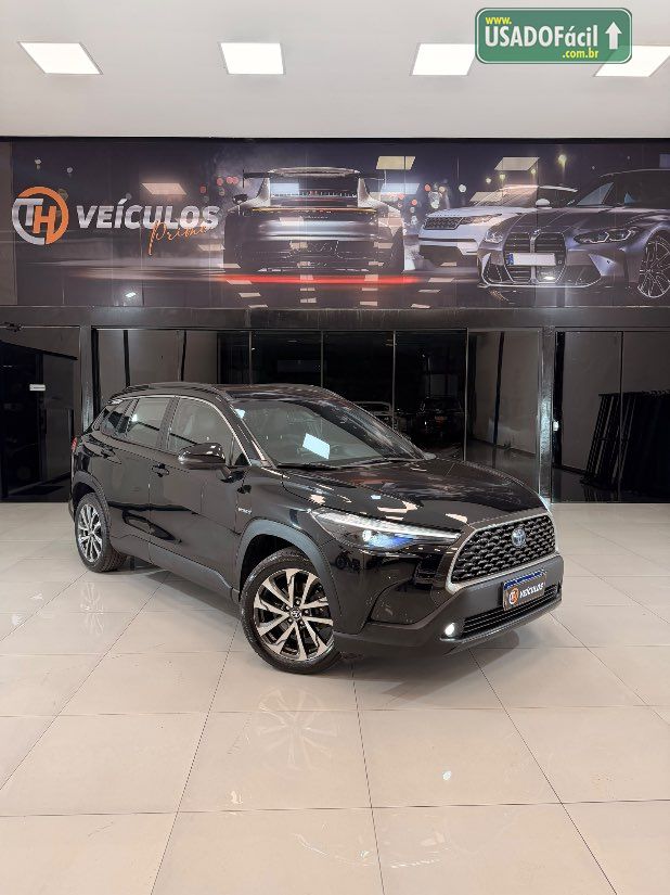 TOYOTA Corolla Cross XRV 1.8 Automático Híbrido