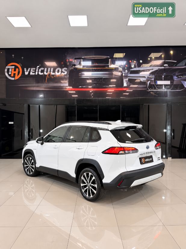 TOYOTA Corolla Cross XRV 1.8 Automático Híbrido 2021/2022 — foto 8 de 19