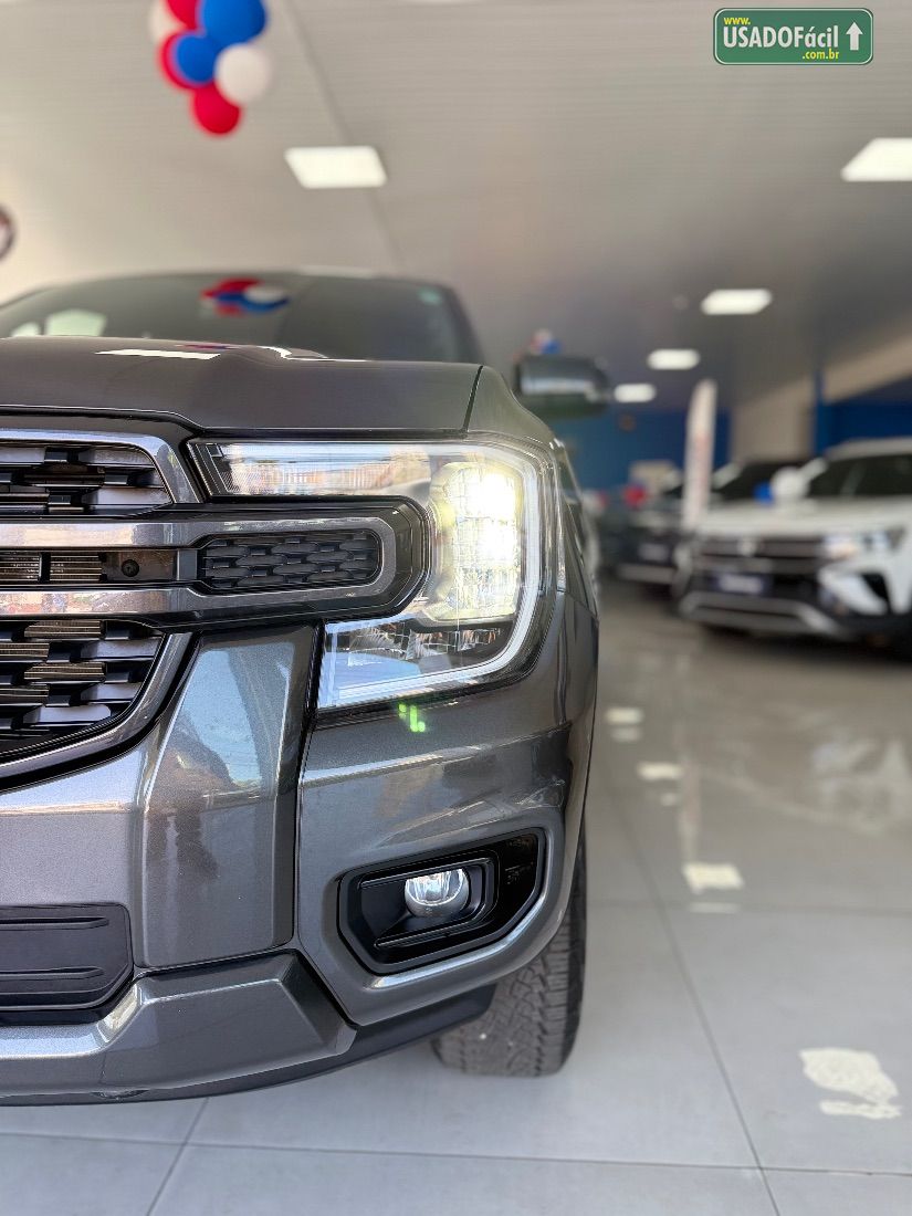 Ford Ranger Black CD 2.0 4x2 Turbo Automático Diesel 2025/2026 — foto 7 de 13