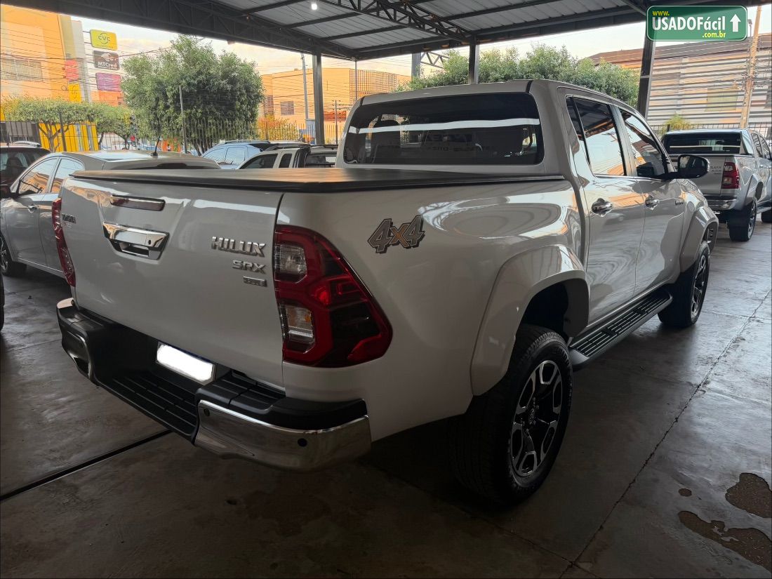 Toyota Hilux SRX Plus CD 2.8 4x4 TDI Automático Diesel 2024/2024 — foto 3 de 8
