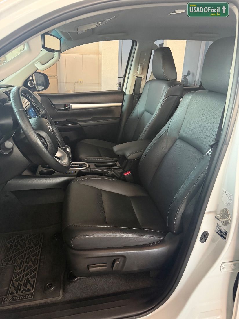 Toyota Hilux SRX Plus CD 2.8 4x4 TDI Automático Diesel 2024/2024 — foto 7 de 8