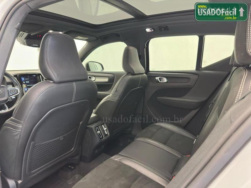 VOLVO Volvo XC 40 T-5 R-Design 2.0 252cv 2019/2020 — foto 11 de 12