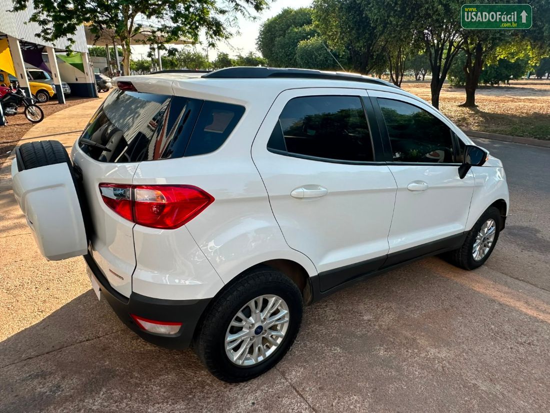 Ford EcoSport SE 1.6 Automático Flex 2015/2016 — foto 15 de 17
