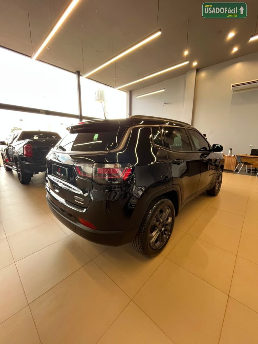 Jeep Compass Longitude Night Eagle 1.3 4x2 Automático Flex 2025/2026 — foto 5 de 10