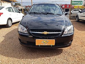 Corsa Sedan Classic Life 2016/2016 em Cuiabá - MT