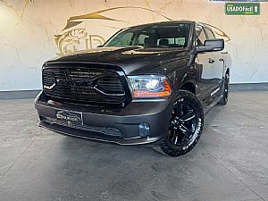 Ram Classic Laramie Cd 5.7 V8 4x4 Automático 2023/2023 em Cuiabá - MT
