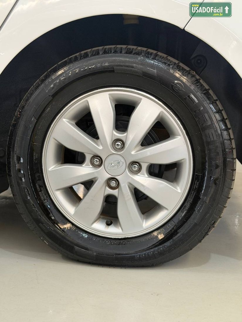 Hyundai HB20 Hatch Comfort Plus 1.0 Flex 2013/2014 — foto 7 de 20