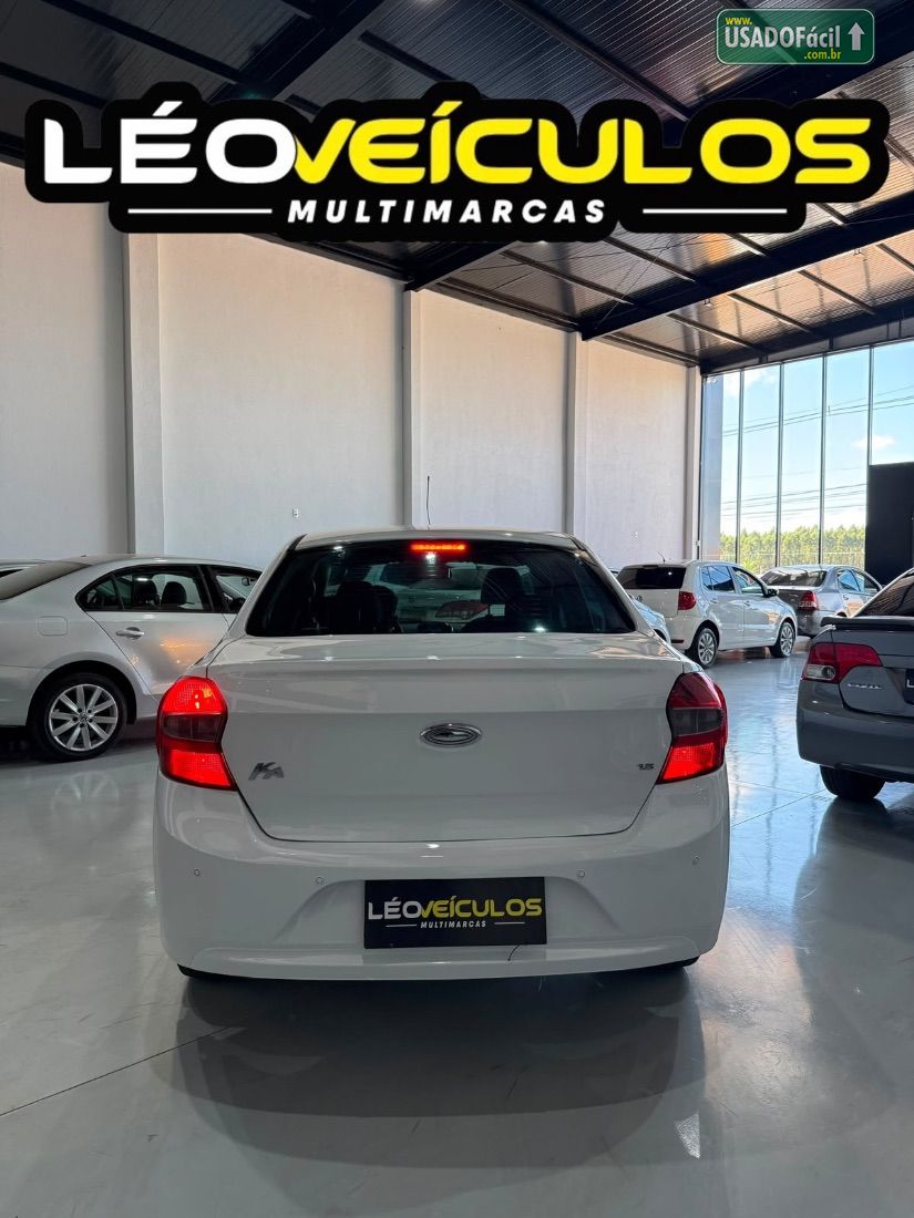 Ford Ka+ Sedan SEL 1.5 Flex 2015/2015 — foto 7 de 12
