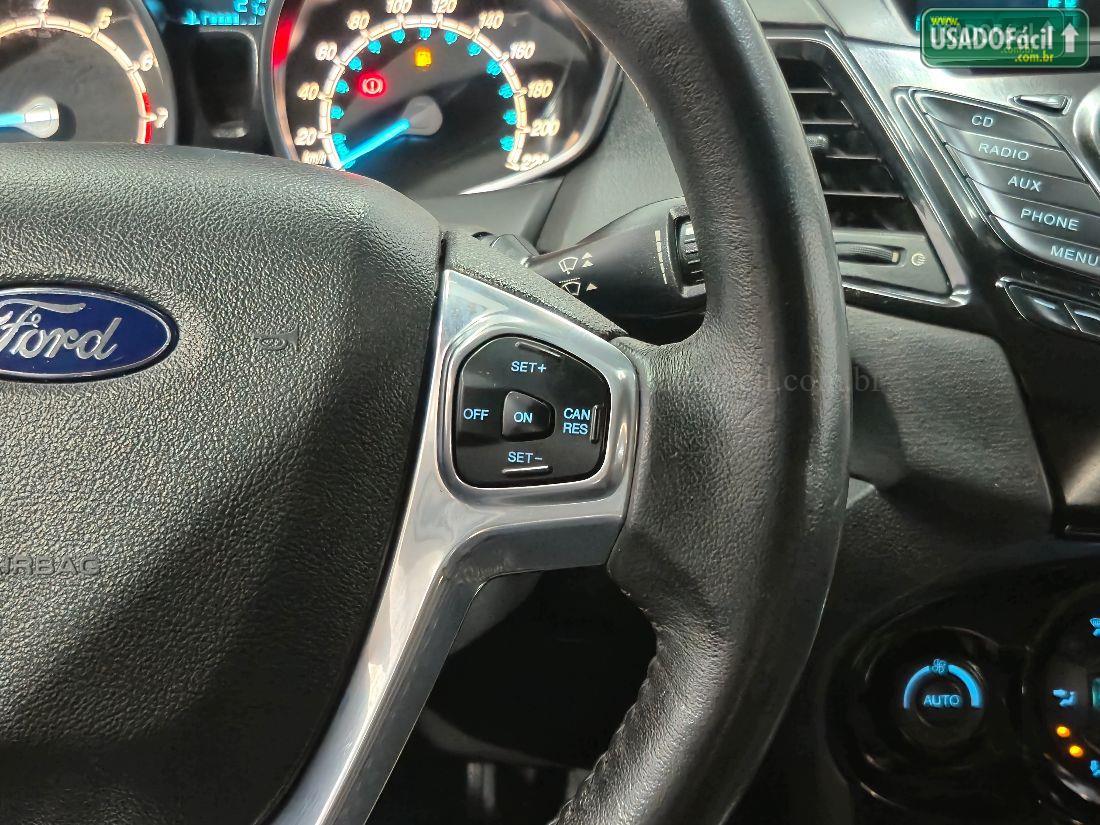 FORD Fiesta Sedan Titanium Plus 1.6 Automático Flex 2015/2015 — foto 16 de 25