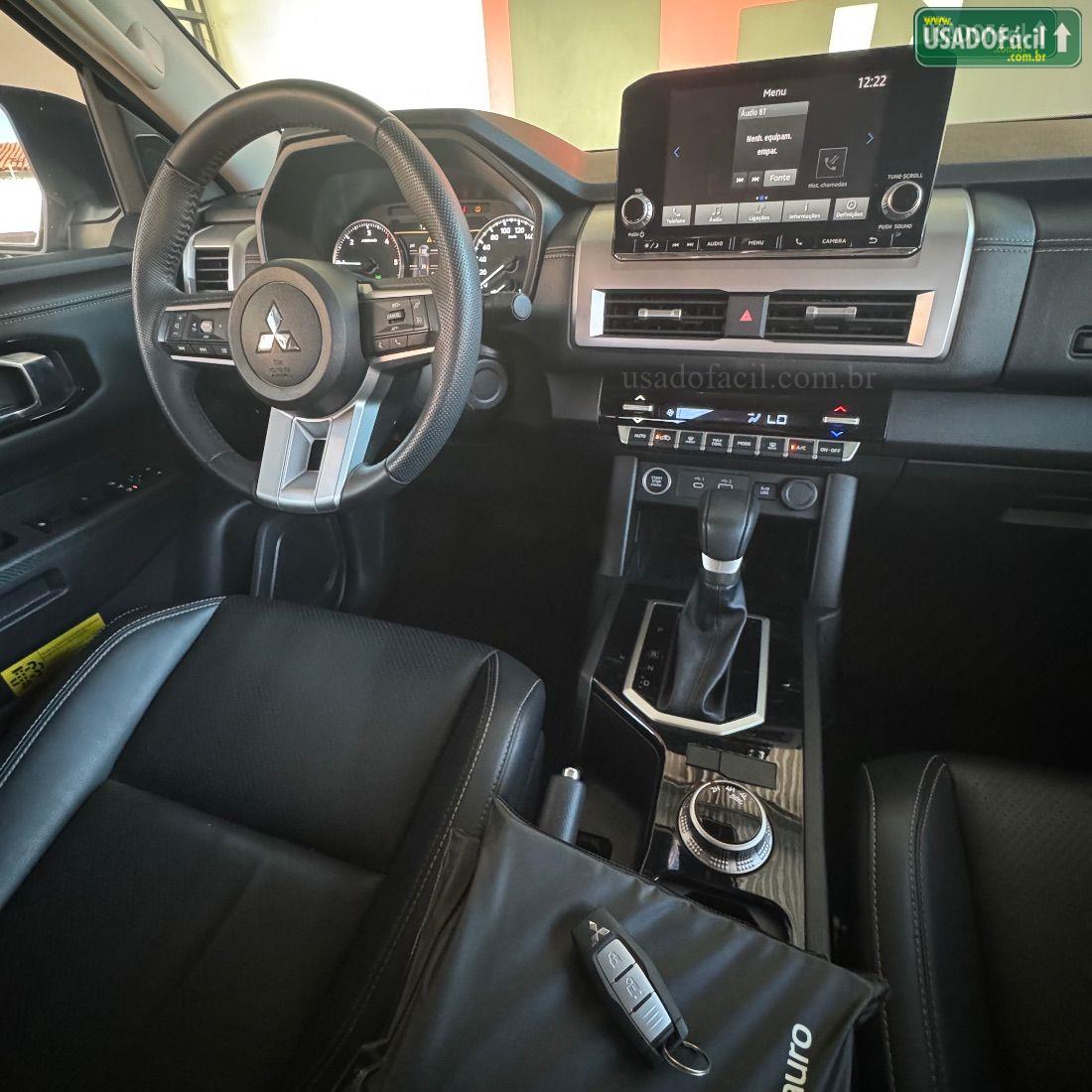 MITSUBISHI Triton HPE CD 2.4 4x4 Turbo Automático Diesel 2025/2026 — foto 10 de 17