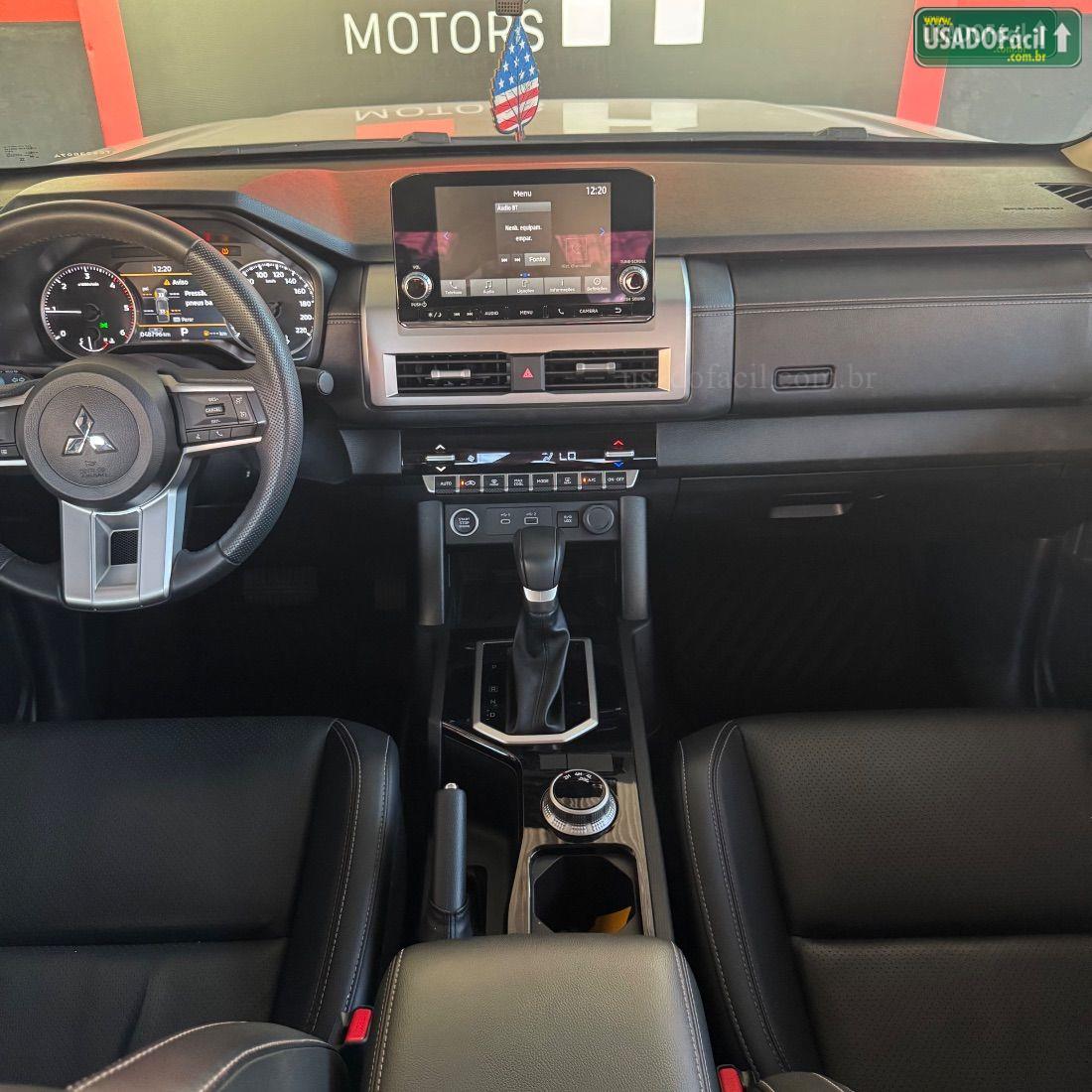 MITSUBISHI Triton HPE CD 2.4 4x4 Turbo Automático Diesel 2025/2026 — foto 11 de 17