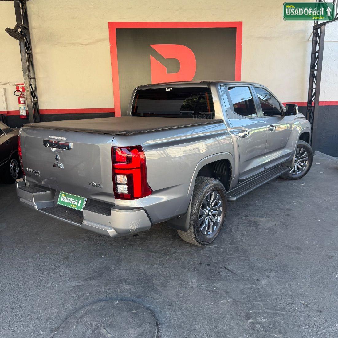 MITSUBISHI Triton HPE CD 2.4 4x4 Turbo Automático Diesel 2025/2026 — foto 4 de 17