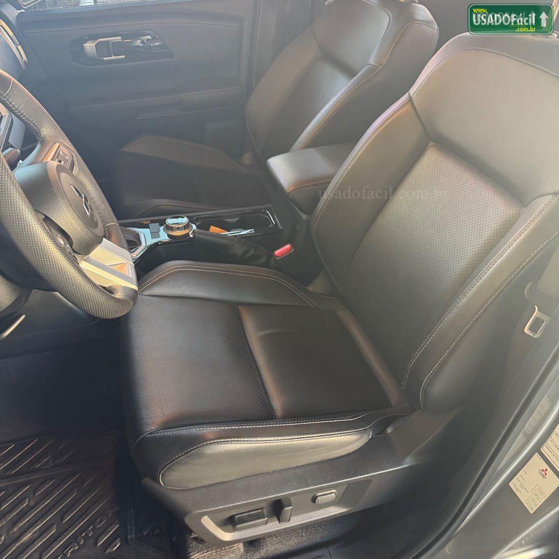 MITSUBISHI Triton HPE CD 2.4 4x4 Turbo Automático Diesel 2025/2026 — foto 7 de 17