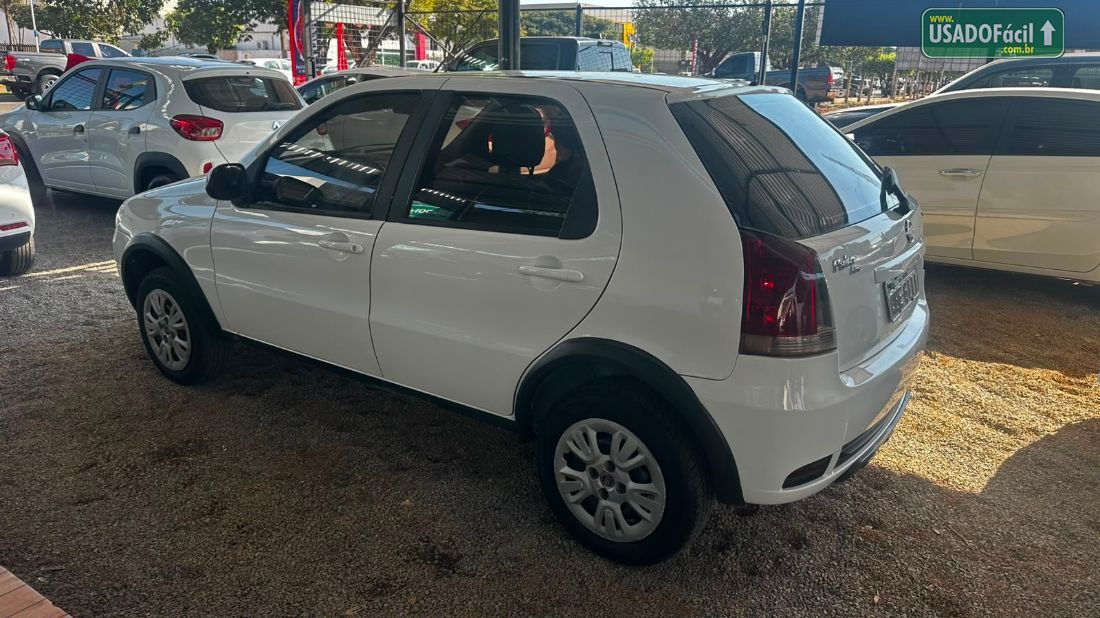 Fiat Palio Fire Way Celebration 1.0 5P Flex 2016/2016 — foto 4 de 5
