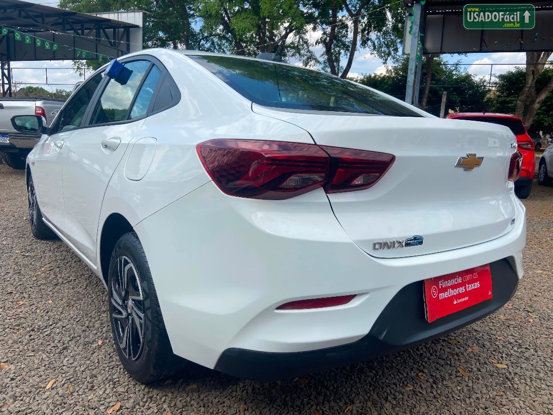 CHEVROLET/GM Onix Sedan Plus LT 1.0 Turbo Mecânico Flex 2023/2024 — foto 4 de 8