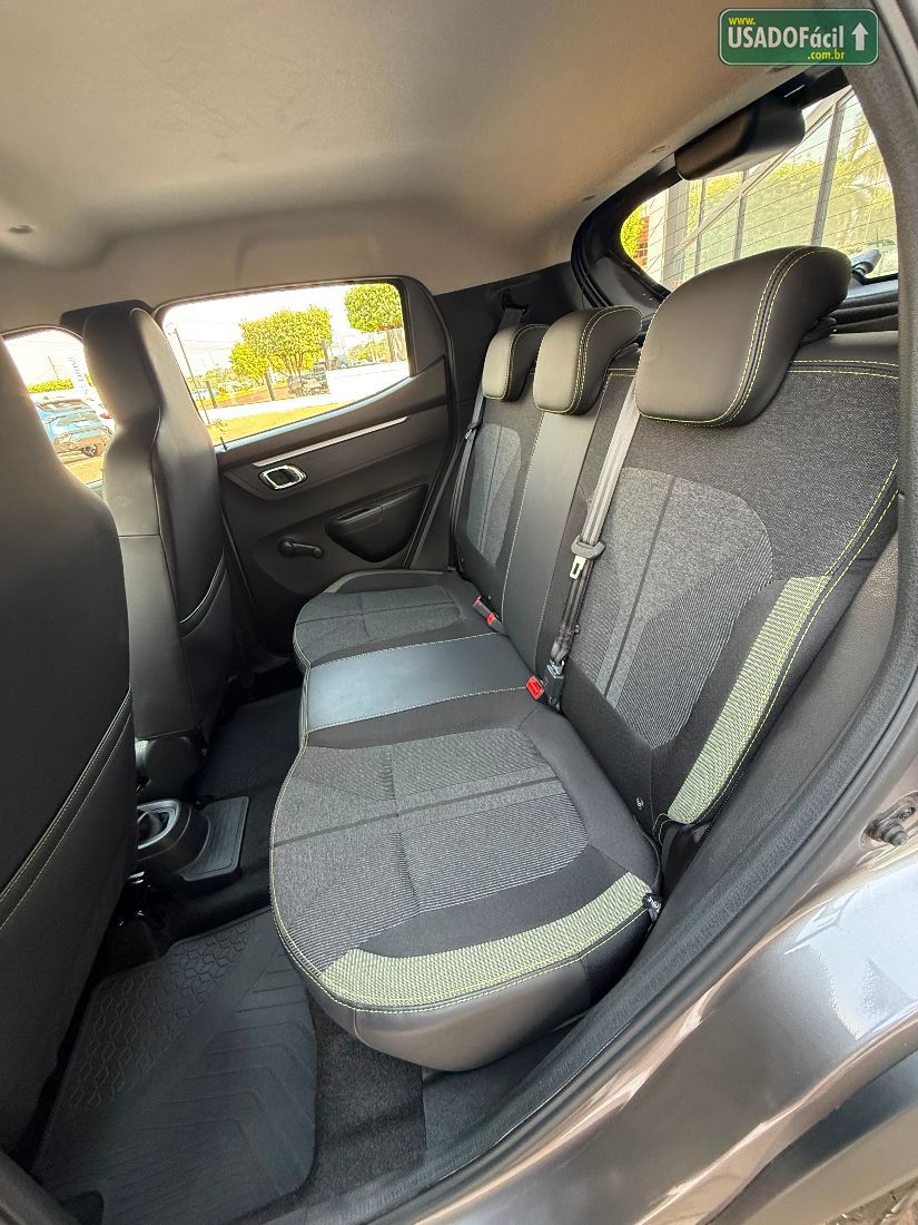 Renault Kwid Outsider 1.0 Mecânico Flex 2025/2026 — foto 7 de 10