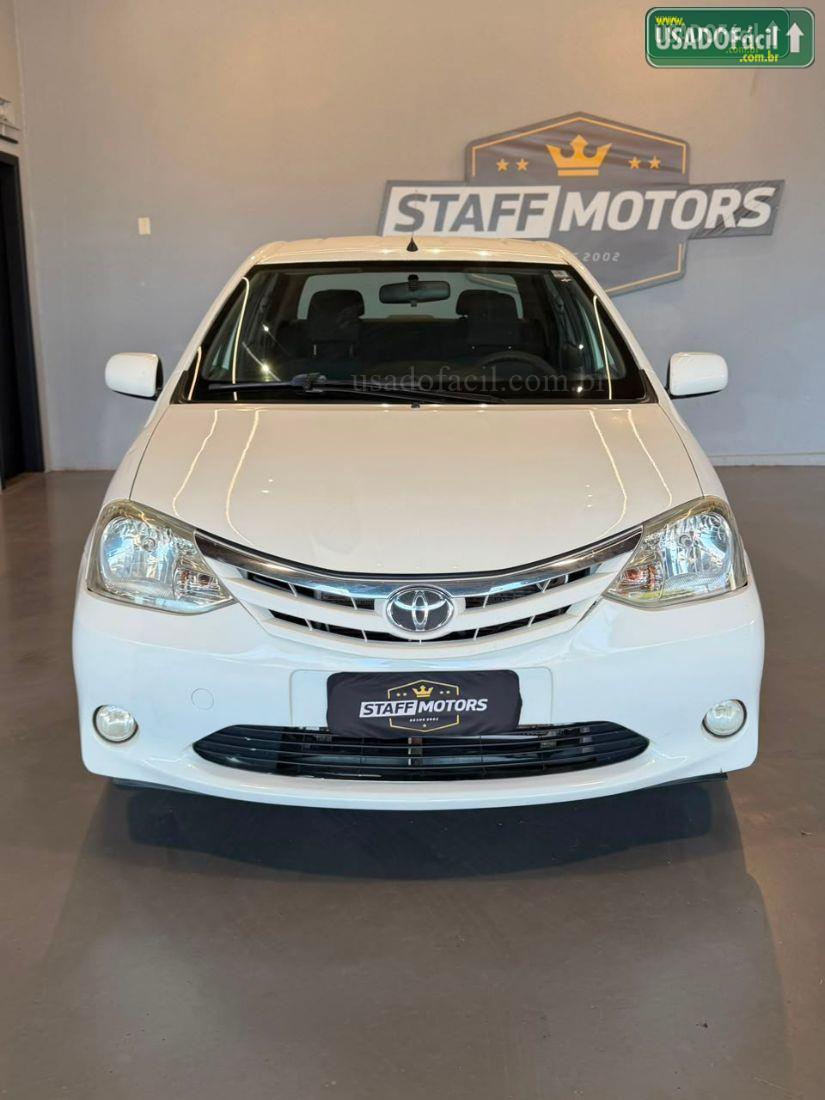 Toyota Etios Sedan XLS 1.5 Mecânico Flex 2013/2013 — foto 2 de 14