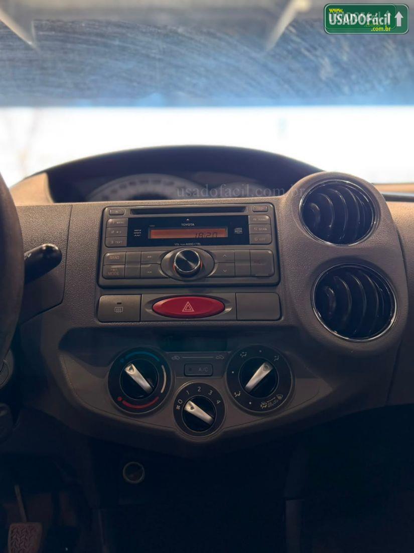 Toyota Etios Sedan XLS 1.5 Mecânico Flex 2013/2013 — foto 9 de 14