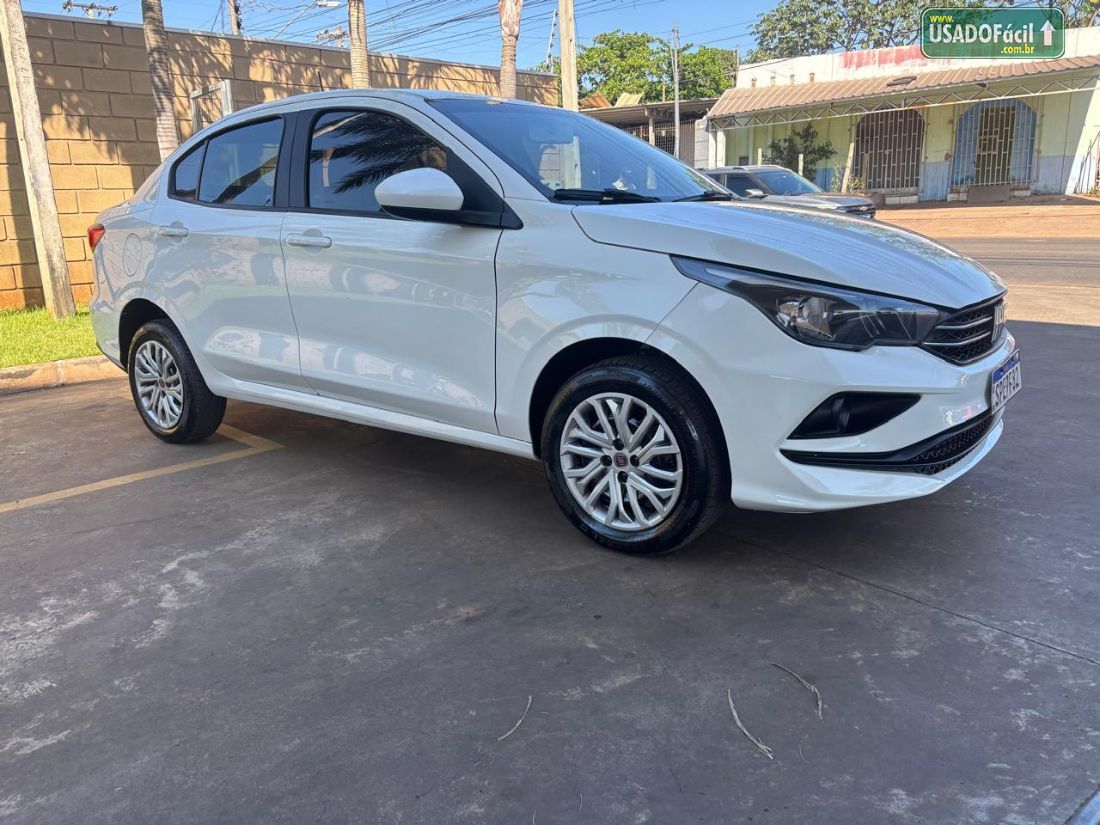 Fiat Cronos Drive 1.3 Automático Flex 2023/2024 — foto 2 de 13