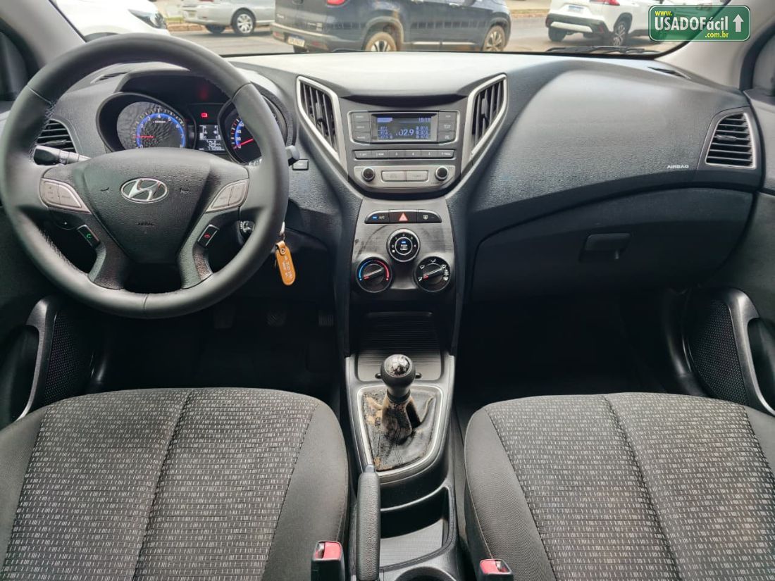 Hyundai HB20 Hatch Comfort Plus 1.0 Flex 2016/2017 — foto 7 de 13