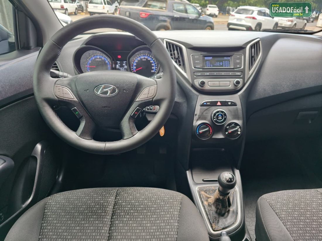 Hyundai HB20 Hatch Comfort Plus 1.0 Flex 2016/2017 — foto 8 de 13