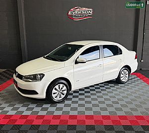 Voyage City 1.0 Mi Total Flex 2013/2014 em Cuiabá - MT