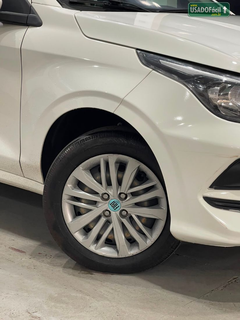 Fiat Cronos Drive 1.3 Automático Flex 2023/2024 — foto 10 de 18