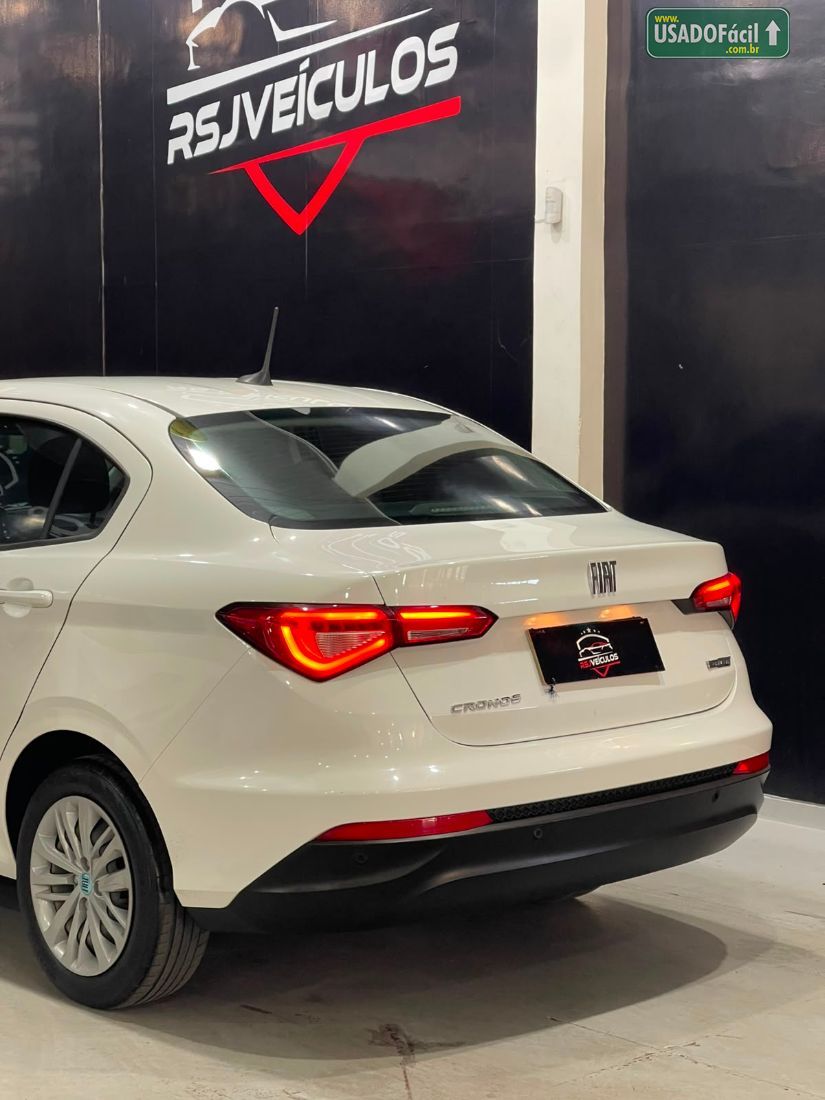 Fiat Cronos Drive 1.3 Automático Flex 2023/2024 — foto 18 de 18