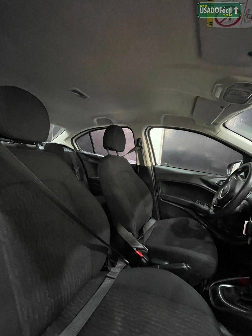 Fiat Cronos Drive 1.3 Automático Flex 2023/2024 — foto 5 de 18