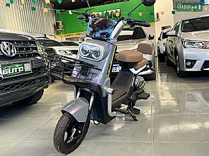 Angie AG08 1000W Scooter Elétrica