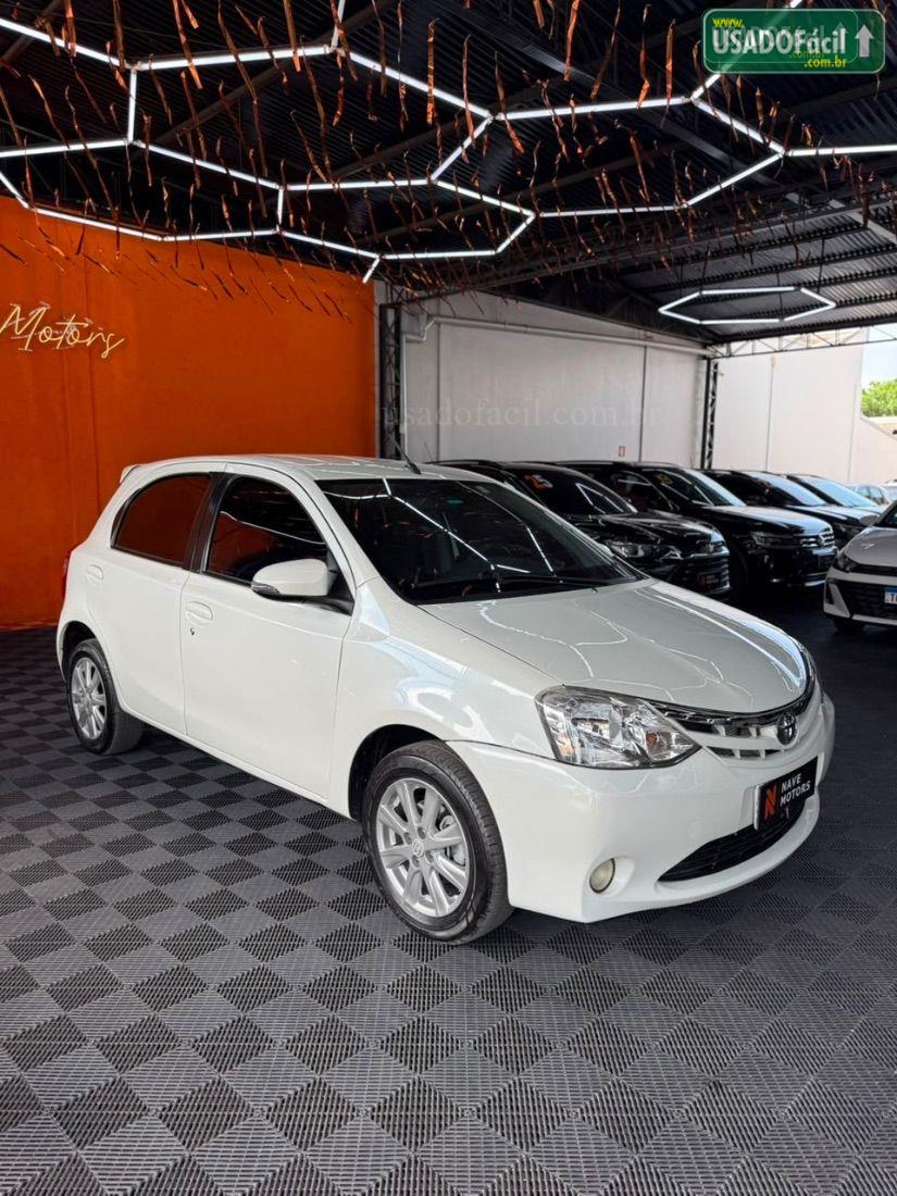 TOYOTA Etios Hatch XLS 1.5 Automático Flex 2016/2017 — foto 3 de 13
