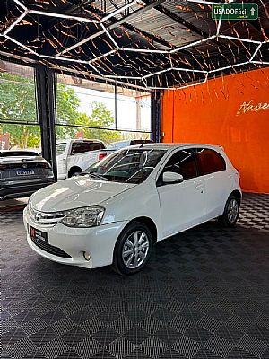 Etios Hatch Xls 1.5 Automático Flex 2016/2017 em Sinop - MT