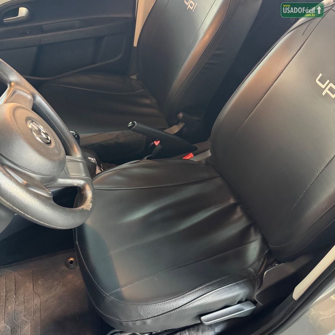 Volkswagen Up! Move 1.0 TSI Total Flex 5P 2015/2016 — foto 7 de 18