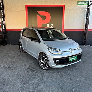 Up! Move 1.0 Tsi Total Flex 5p 2015/2016 em Várzea Grande - MT