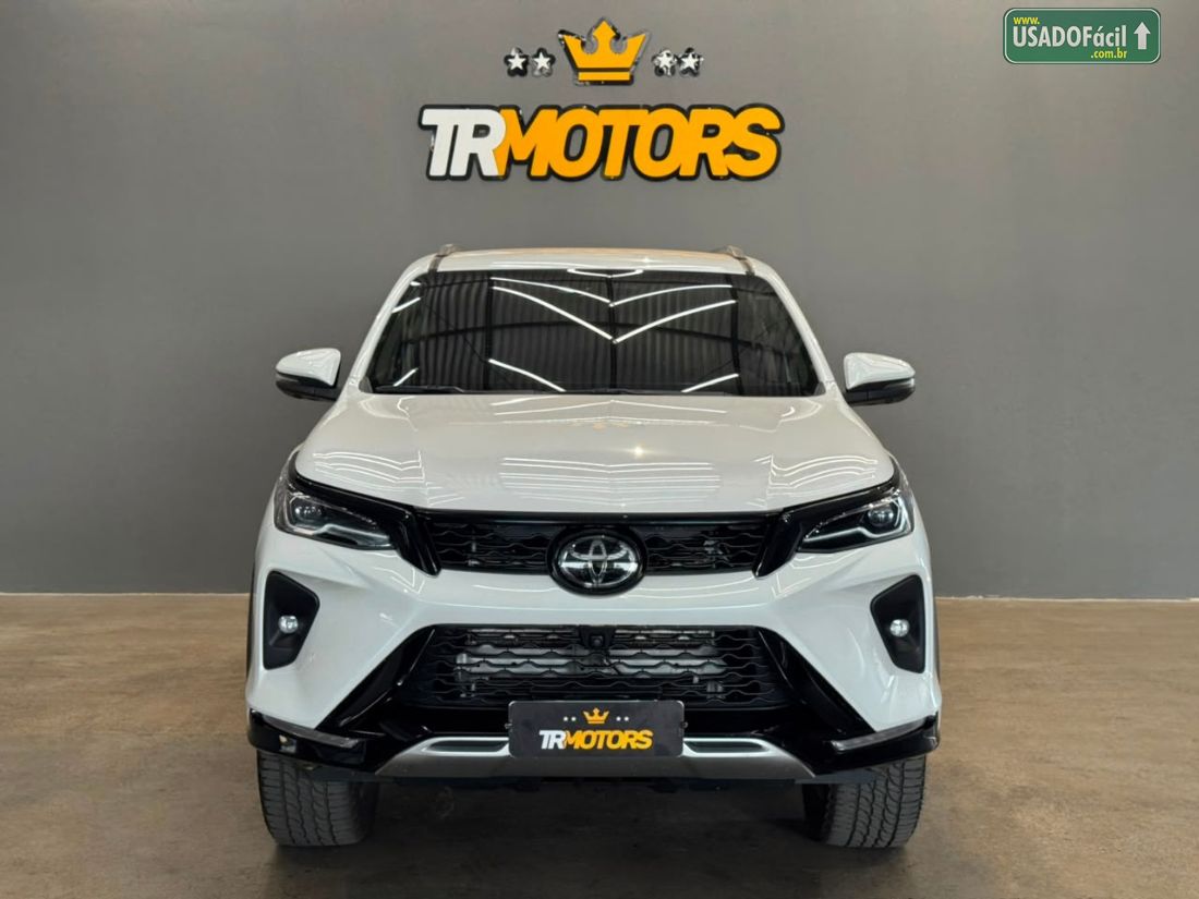 Toyota Hilux SW4 SRX Platinum 2.8 4x4 Turbo Automático Diesel 2024/2024 — foto 3 de 8