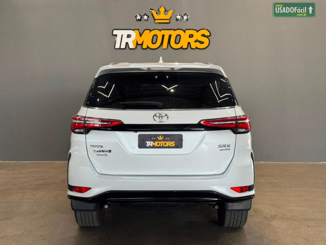 Toyota Hilux SW4 SRX Platinum 2.8 4x4 Turbo Automático Diesel 2024/2024 — foto 4 de 8
