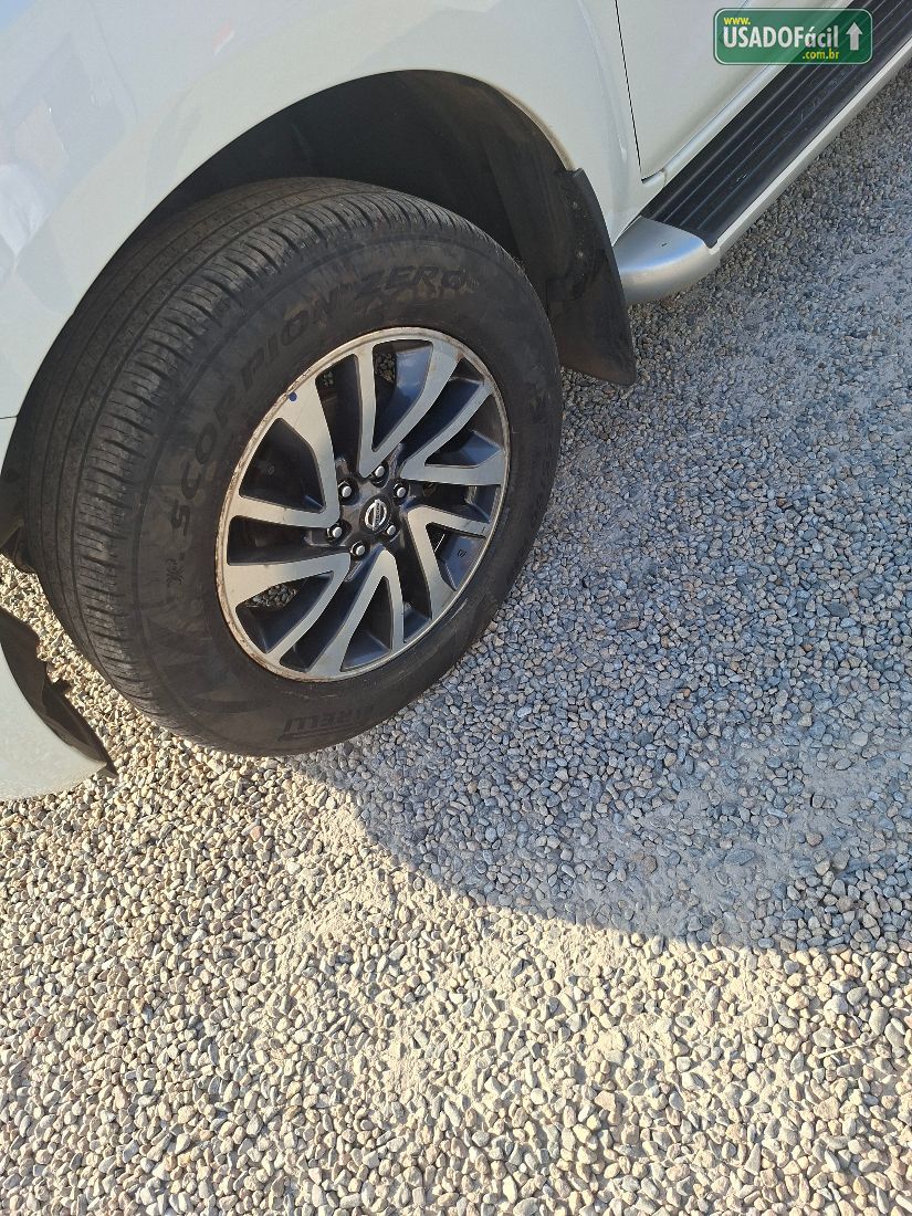 Nissan Frontier LE CD 2.3 4x4 Bi-Turbo Automático Diesel 2021/2021 — foto 12 de 12