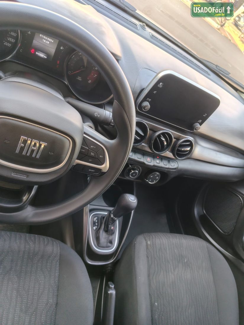 Fiat Cronos Drive 1.3 Automático Flex 2024/2025 — foto 7 de 10