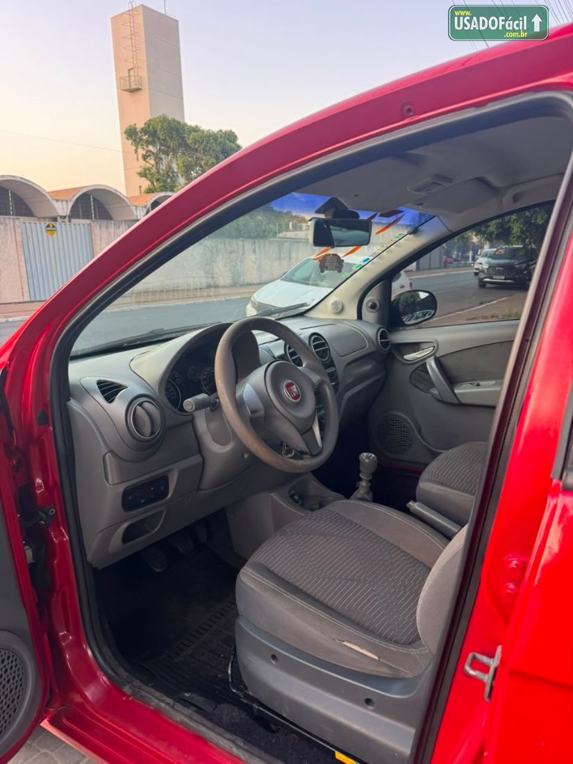 Fiat Palio Attractive 1.0 EVO Fire Flex 5P 2012/2013 — foto 3 de 10