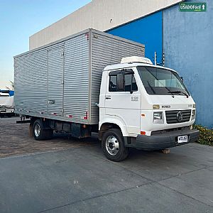 Volks 8-120 Euro3 Worker 2p Diesel 2010/2010 em Cuiabá - MT