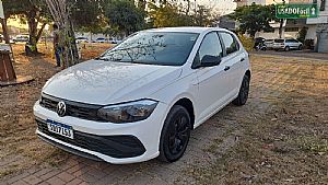 VOLKSWAGEN Polo Track 1.0 Flex