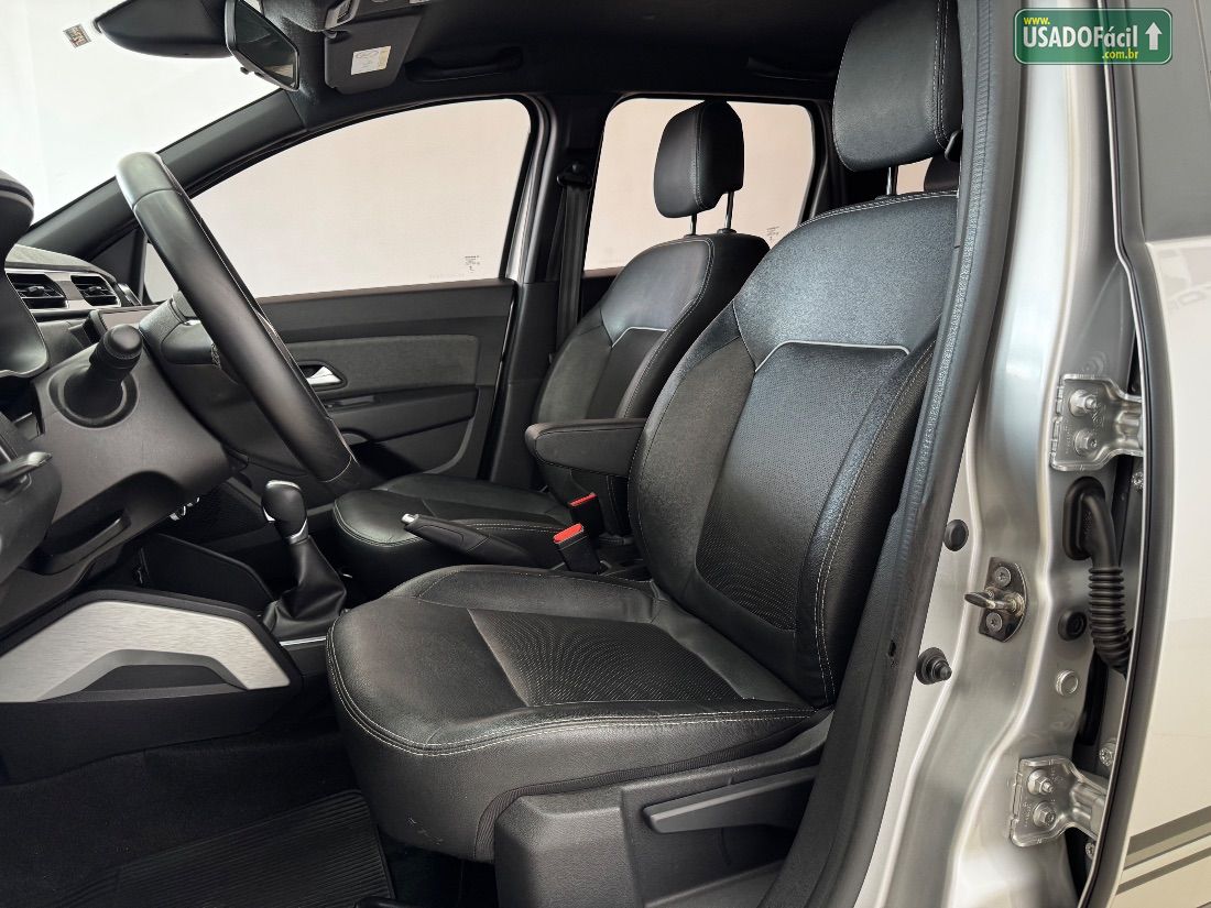 Renault Duster Iconic Plus 1.6 Automático Flex 2023/2024 — foto 9 de 13
