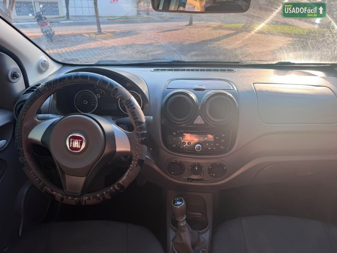 Fiat Palio Attractive 1.0 EVO Fire Flex 5P 2013/2013 — foto 6 de 10