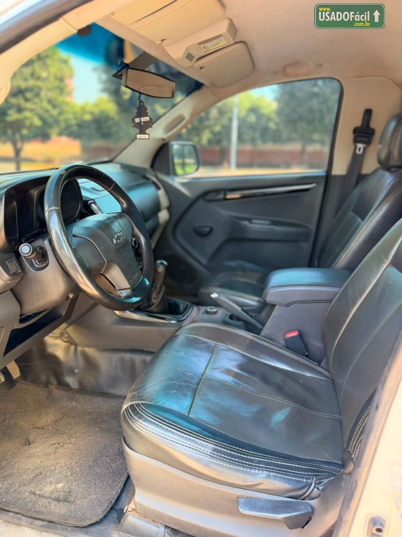 CHEVROLET/GM S10 LS CS 2.8 4x4 TDI Diesel 2015/2016 — foto 5 de 8