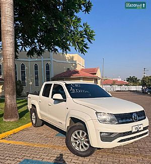 Amarok Trendline Cd 2.0 4x4 Tdi Automático Diesel 2017/2017 em Lucas do Rio Verde - MT