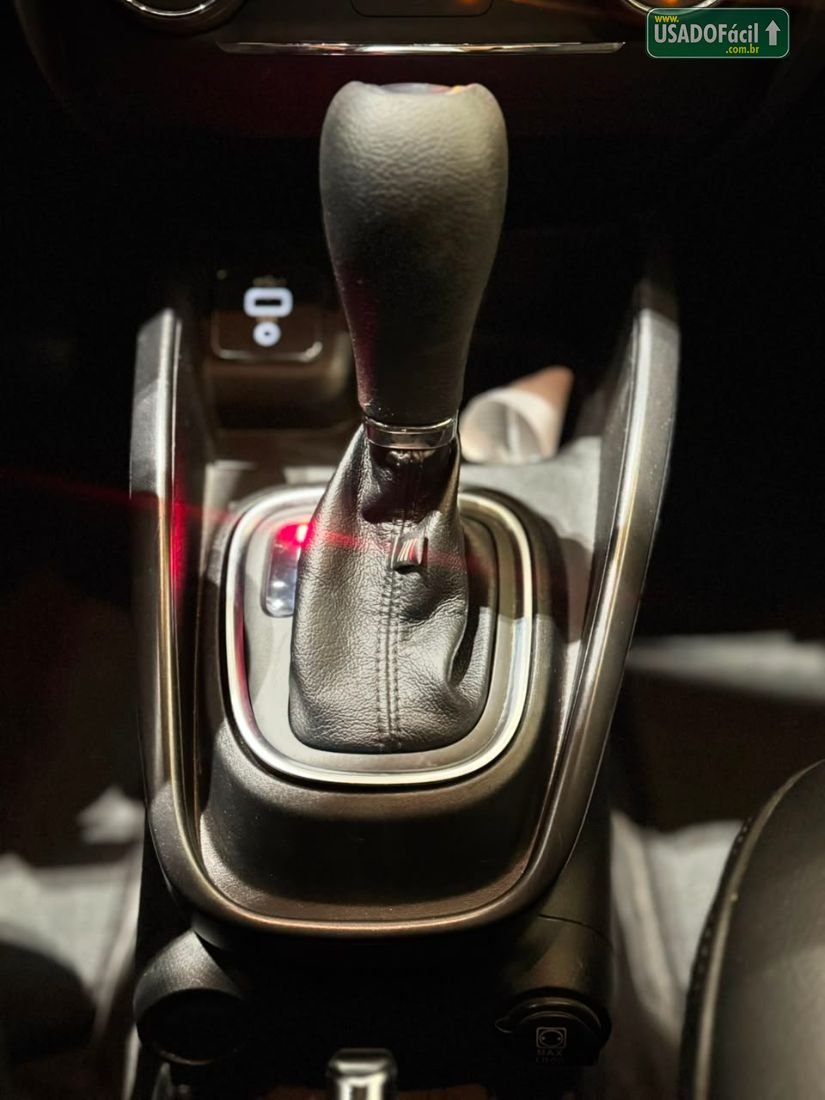 Fiat Cronos Precision 1.3 Automático Flex 2023/2023 — foto 8 de 12