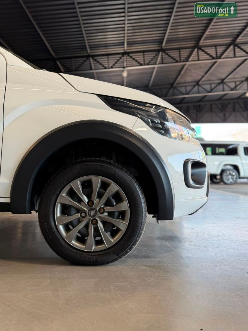 Fiat Mobi Trekking Flex 2024/2025 — foto 12 de 15