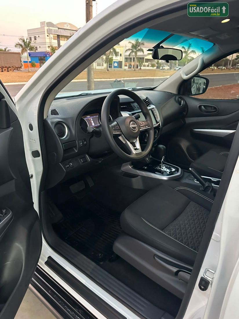 Nissan Frontier Attack CD 2.3 4x4 Bi-Turbo Automático Diesel 2024/2025 — foto 7 de 11